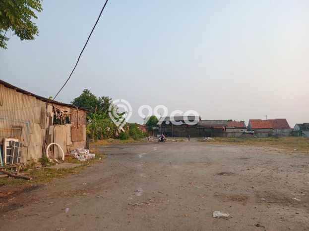 AREA PROSPEKTIF! Tanah di Kosambi, Luas 3345m², Dekat Fasilitas Umum, Kawasan Potensial AREA PROSPEKTIF! Tanah di Kosambi, Luas 3345m², Dekat Fasilitas Umum, Kawasan Potensial