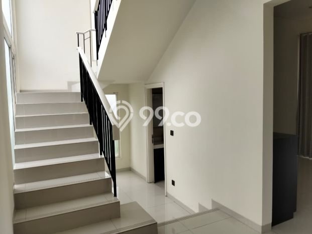Rumah Luxury Modern Siap Huni di Alam Sutera Tangerang Rumah Luxury Modern Siap Huni di Alam Sutera Tangerang
