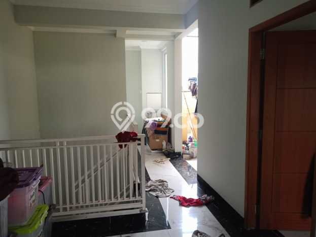 Rumah Modern Cantik 4 Kamar Siap Huni di Ciledug Rumah Modern Cantik 4 Kamar Siap Huni di Ciledug
