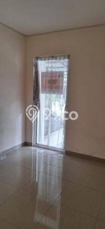 Rumah Luas Asri 3 KT Siap Pakai di Bintaro Tangerang Selatan Rumah Luas Asri 3 KT Siap Pakai di Bintaro Tangerang Selatan