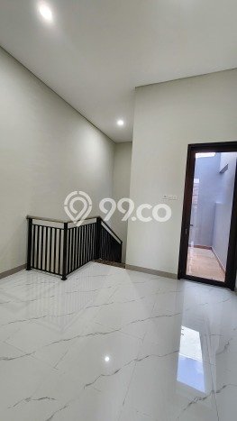 Dijual Hunian Rumah Nyaman 3 Kamar di Sukomanunggal, Surabaya Dijual Hunian Rumah Nyaman 3 Kamar di Sukomanunggal, Surabaya