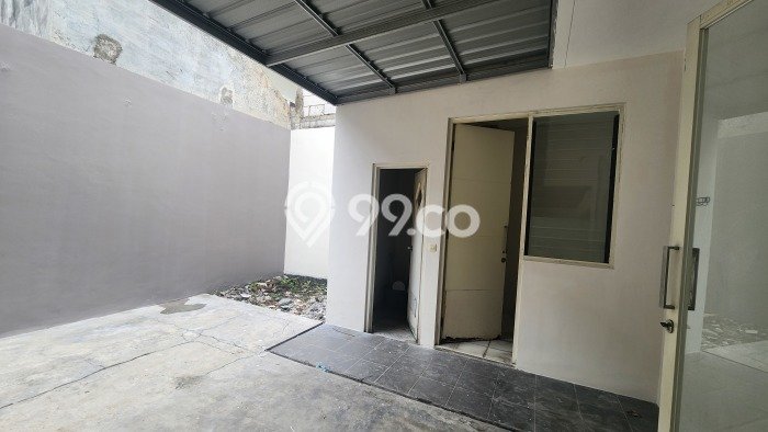 Disewakan! Rumah 4 Kamar Tidur &
3 Kamar Mandi di Citraland, Surabaya Disewakan! Rumah 4 Kamar Tidur &
3 Kamar Mandi di Citraland, Surabaya