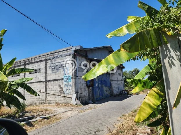 Gudang Dijual di Surabaya LT 385m2 & LB 350m2 Lokasi Terbaik! Gudang Dijual di Surabaya LT 385m2 & LB 350m2 Lokasi Terbaik!