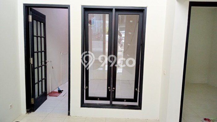 For Sale Hunian Rumah Terawat 2 Kamar di Citraland, Surabaya For Sale Hunian Rumah Terawat 2 Kamar di Citraland, Surabaya