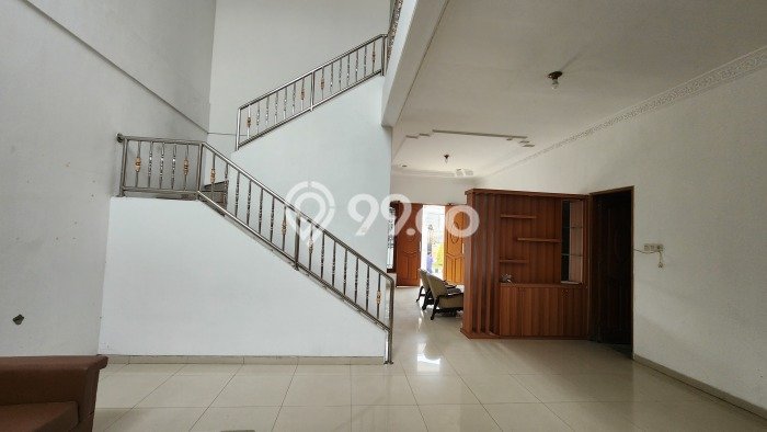 Disewakan! Rumah 4 Kamar Tidur &
3 Kamar Mandi di Darmo permai, Surabaya Disewakan! Rumah 4 Kamar Tidur &
3 Kamar Mandi di Darmo permai, Surabaya