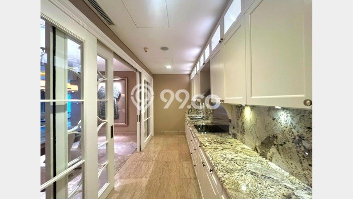 Apartemen Nyaman untuk Disewa, 4 Kamar di Jakarta Selatan Apartemen Nyaman untuk Disewa, 4 Kamar di Jakarta Selatan