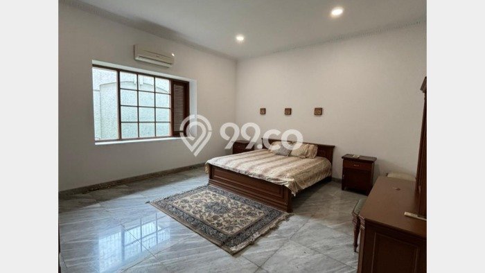 Disewakan! Rumah 5 Kamar Tidur &
4 Kamar Mandi di Pejaten, Jakarta Selatan Disewakan! Rumah 5 Kamar Tidur &
4 Kamar Mandi di Pejaten, Jakarta Selatan