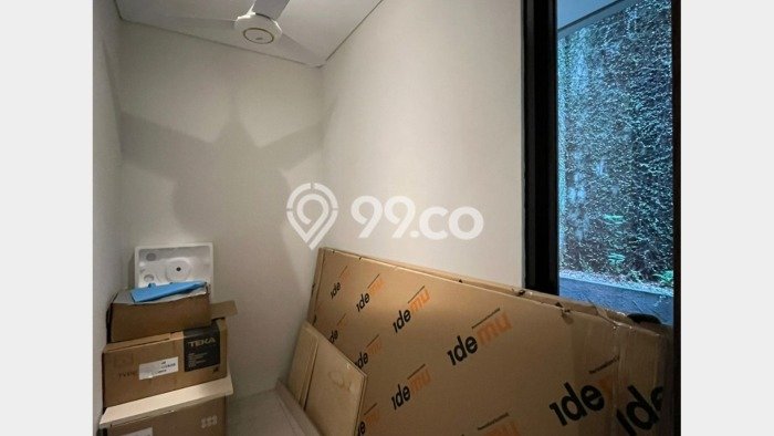 Rumah sewa siap pakai 5 Kamar Tidur di Kemang, Jakarta Selatan Rumah sewa siap pakai 5 Kamar Tidur di Kemang, Jakarta Selatan