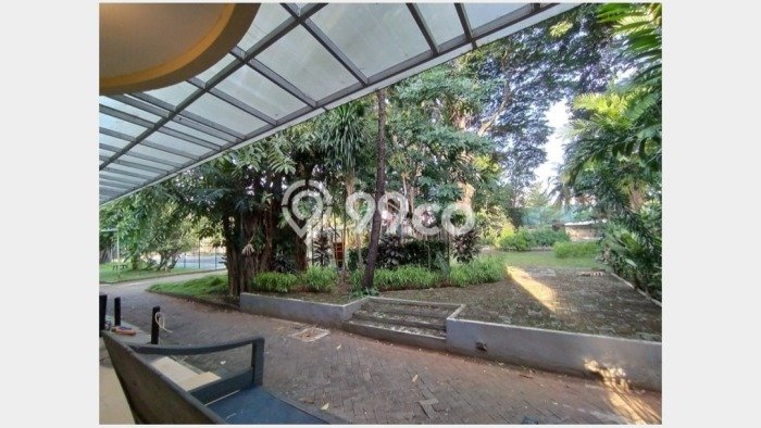 Lokasi strategis! Rumah siap huni dikontrakkan di Cilandak LB 200m2 Lokasi strategis! Rumah siap huni dikontrakkan di Cilandak LB 200m2