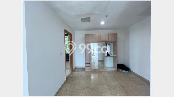 Disewakan Apartemen Ekonomis 4 BR di Patal Senayan Jakarta Selatan Disewakan Apartemen Ekonomis 4 BR di Patal Senayan Jakarta Selatan