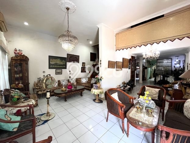 Jual Rumah Mewah Megah Dengan View Cantik di Rawamangun, Jakarta Timur Jual Rumah Mewah Megah Dengan View Cantik di Rawamangun, Jakarta Timur