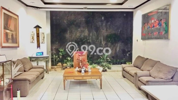 Dijual Rumah Luas Elegan Dengan View Eksklusif di Pondok Indah, Jakarta Selatan Dijual Rumah Luas Elegan Dengan View Eksklusif di Pondok Indah, Jakarta Selatan