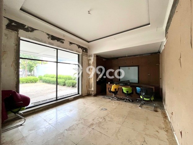Komersial Dijual di Senen LT 1547m2, LB 1110m2 Solusi Investasi Cerdas Komersial Dijual di Senen LT 1547m2, LB 1110m2 Solusi Investasi Cerdas