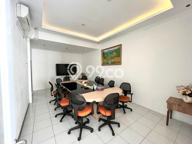 Komersial Dijual di Senen LT 1547m2, LB 1110m2 Solusi Investasi Cerdas Komersial Dijual di Senen LT 1547m2, LB 1110m2 Solusi Investasi Cerdas