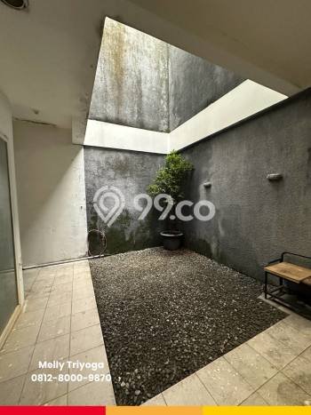 Rumah Strategis Minimalis Lb 200m2 di Duren Sawit, Jakarta Timur Rumah Strategis Minimalis Lb 200m2 di Duren Sawit, Jakarta Timur