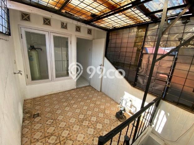 Rumah Asri di Jatiwaringin Jakarta Timur Rumah Asri di Jatiwaringin Jakarta Timur