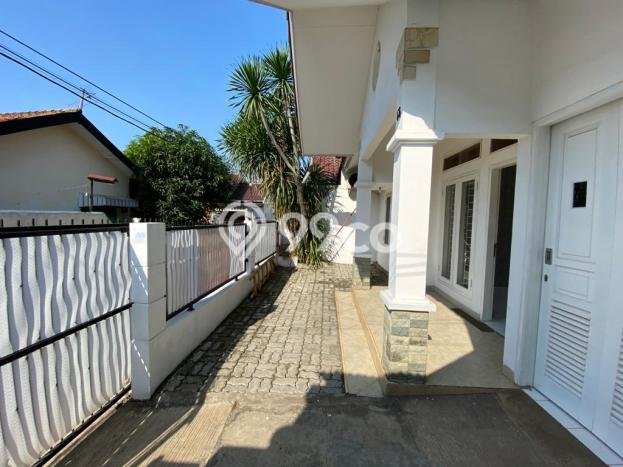 Rumah Asri Siap Huni Jl Tugu Jatiwaringin Jakarta Timur Rumah Asri Siap Huni Jl Tugu Jatiwaringin Jakarta Timur
