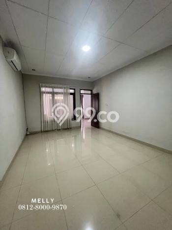 Jual Rumah Eksklusif 1 KT di Pondok Bambu, Jakarta Timur Jual Rumah Eksklusif 1 KT di Pondok Bambu, Jakarta Timur