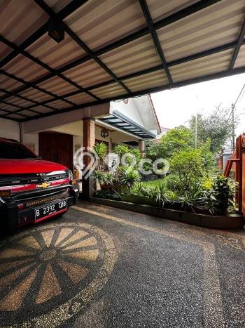 Rumah Elit Modern Tanpa Renovasi di Jatiwaringin Jakarta Timur Rumah Elit Modern Tanpa Renovasi di Jatiwaringin Jakarta Timur