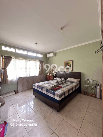 Rumah Elit Modern Tanpa Renovasi di Kemang Pratama Bekasi Rumah Elit Modern Tanpa Renovasi di Kemang Pratama Bekasi