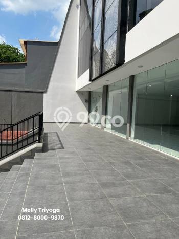 Unit Komersial Dijual di Duren Sawit Jakarta Timur 1600m2 Unit Komersial Dijual di Duren Sawit Jakarta Timur 1600m2