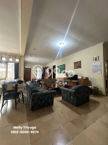 Rumah Elit Modern Siap Huni di Setiabudi Jakarta Selatan Rumah Elit Modern Siap Huni di Setiabudi Jakarta Selatan