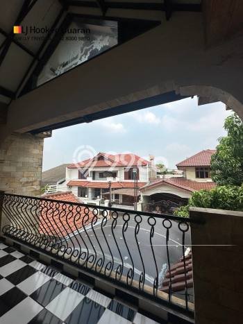 Rumah Elit Modern Siap Huni di Pondok Bambu Jakarta Timur Rumah Elit Modern Siap Huni di Pondok Bambu Jakarta Timur