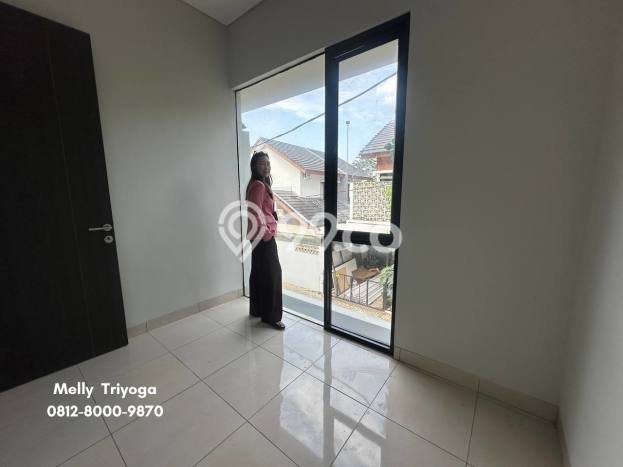 Dijual Rumah 3 Kamar Lokasi Strategis Bagus dan Strategis di Mustikajaya Dijual Rumah 3 Kamar Lokasi Strategis Bagus dan Strategis di Mustikajaya