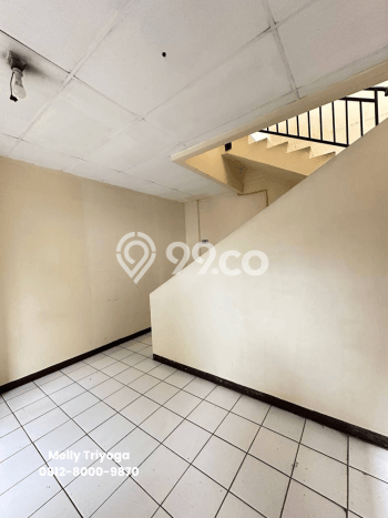 Lokasi Strategis! Dijual Ruko Bisnis di Duren Sawit, Jakarta Timur Kondisi Baik Lokasi Strategis! Dijual Ruko Bisnis di Duren Sawit, Jakarta Timur Kondisi Baik