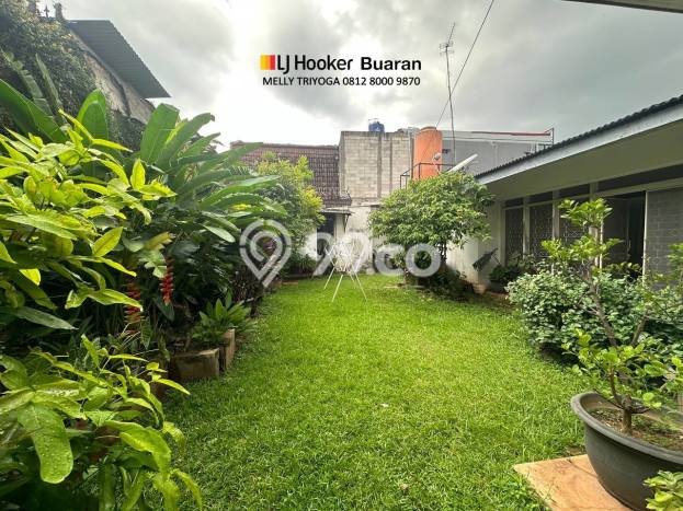 Rumah Elit Modern Tanpa Renovasi di Buaran Jakarta Timur Rumah Elit Modern Tanpa Renovasi di Buaran Jakarta Timur