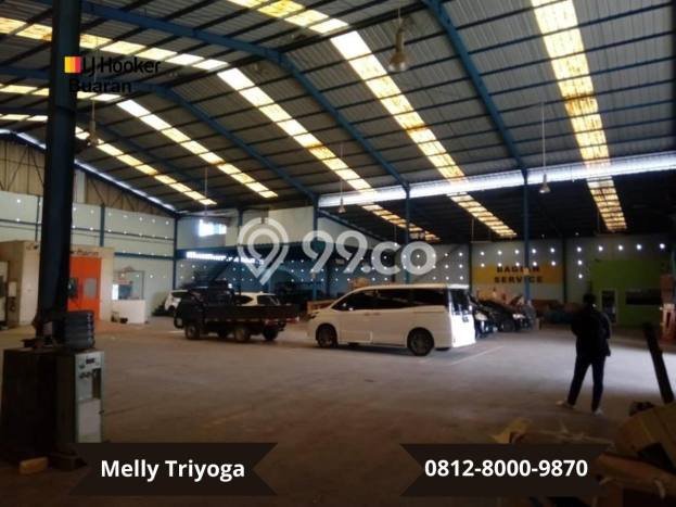 Area Ramai! Gudang Dijual di Karawang Barat untuk Bisnis Luas Bangunan 3167m2 Area Ramai! Gudang Dijual di Karawang Barat untuk Bisnis Luas Bangunan 3167m2
