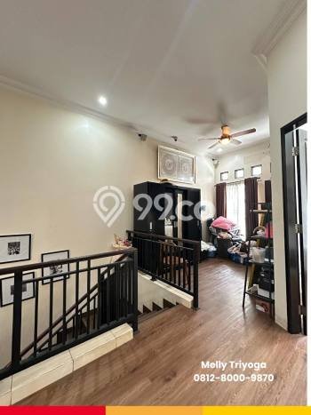 Hunian Mewah LB 180m2 Siap Pakai Desain Elegan di Pondok Kelapa, Jakarta Timur Hunian Mewah LB 180m2 Siap Pakai Desain Elegan di Pondok Kelapa, Jakarta Timur