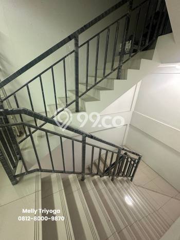 Unit Ruko Dijual di Bekasi LT 80m2 & LB 267m2 Unit Ruko Dijual di Bekasi LT 80m2 & LB 267m2