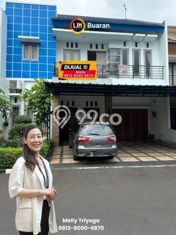 For Sale! Luxury House LT 198m2 Desain Elegan di Jatiwaringin For Sale! Luxury House LT 198m2 Desain Elegan di Jatiwaringin
