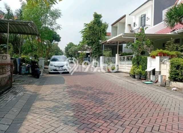 Rumah Modern 2 KT di Citraland Surabaya Unfurnished Rumah Modern 2 KT di Citraland Surabaya Unfurnished
