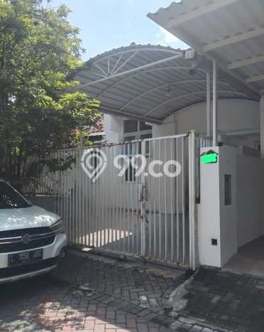 Rumah Modern 4 KT di Citraland Surabaya Unfurnished Rumah Modern 4 KT di Citraland Surabaya Unfurnished