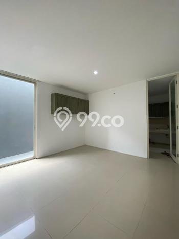 Rumah Elit Modern Tanpa Renovasi di Citraland Surabaya Rumah Elit Modern Tanpa Renovasi di Citraland Surabaya