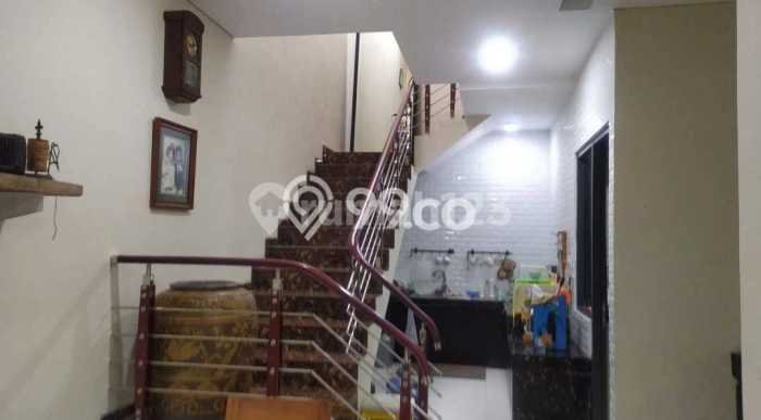Dijual Rumah Mewah Exclusive di Wiyung, Surabaya Dijual Rumah Mewah Exclusive di Wiyung, Surabaya