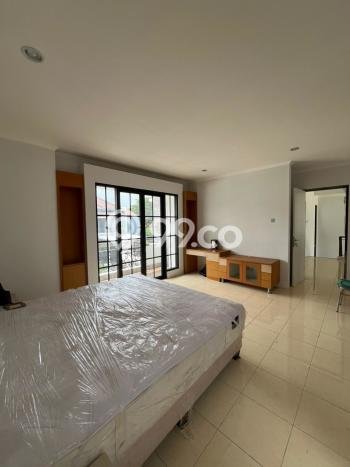 Dijual Rumah Luas Elegan Dengan View Eksklusif di Citraland, Surabaya Dijual Rumah Luas Elegan Dengan View Eksklusif di Citraland, Surabaya