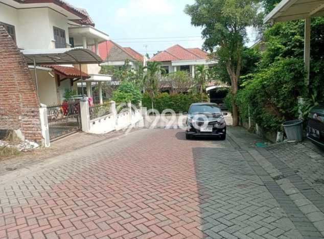 Rumah Modern 2 KT di Citraland Surabaya Unfurnished Rumah Modern 2 KT di Citraland Surabaya Unfurnished