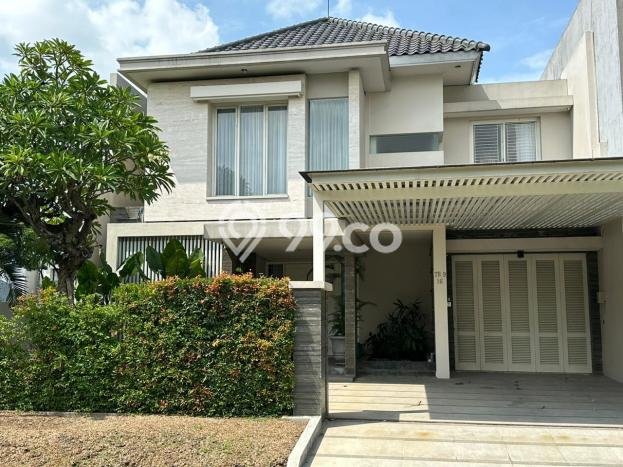 Ready to Use! Luxury House LT 288m2 Desain Modern di Citraland Ready to Use! Luxury House LT 288m2 Desain Modern di Citraland