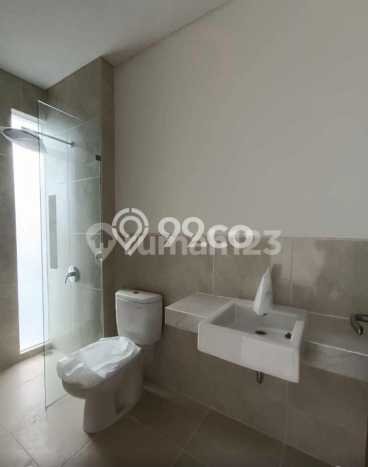 Rumah Lokasi Strategis di , Surabaya, Luas 96m2m² Bangunan 97m2m² Rumah Lokasi Strategis di , Surabaya, Luas 96m2m² Bangunan 97m2m²