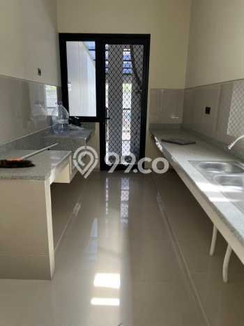 PROMO SPESIAL! Rumah Ready Stock lokasi , Surabaya, Luas 192m2m² Bangunan 260m2m² PROMO SPESIAL! Rumah Ready Stock lokasi , Surabaya, Luas 192m2m² Bangunan 260m2m²