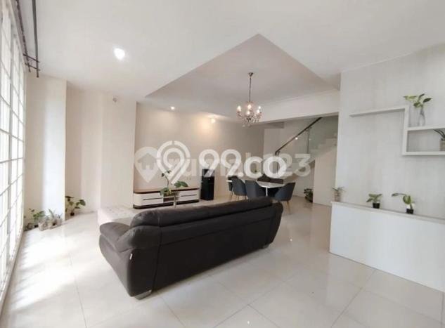 Untuk Dijual Apartemen Eksklusif 4 Bedroom di Surabaya Dekat ke Fasilitas Publik Untuk Dijual Apartemen Eksklusif 4 Bedroom di Surabaya Dekat ke Fasilitas Publik