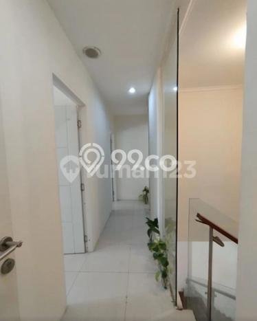 Untuk Dijual Apartemen Eksklusif 4 Bedroom di Surabaya Dekat ke Fasilitas Publik Untuk Dijual Apartemen Eksklusif 4 Bedroom di Surabaya Dekat ke Fasilitas Publik