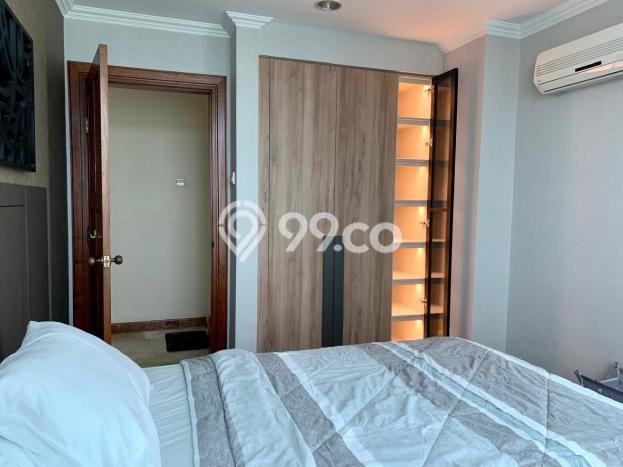 Hunian Apartemen High-Class untuk Dijual di Surabaya dengan 4 BR & 3 Kamar Mandi Hunian Apartemen High-Class untuk Dijual di Surabaya dengan 4 BR & 3 Kamar Mandi