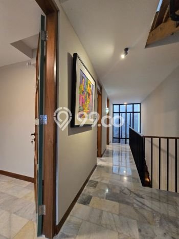 Rumah Elit Modern Tanpa Renovasi di Cipinang Jakarta Timur Rumah Elit Modern Tanpa Renovasi di Cipinang Jakarta Timur
