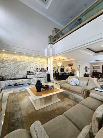 Rumah Luxury Modern Siap Huni di Kuningan Jakarta Selatan Rumah Luxury Modern Siap Huni di Kuningan Jakarta Selatan