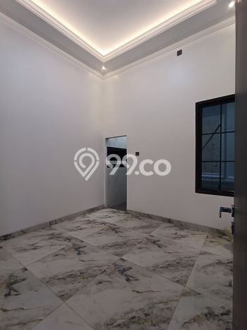 Siap Huni Rumah Mewah 4 Kamar di Jagakarsa Dekat ke Mana Pun Siap Huni Rumah Mewah 4 Kamar di Jagakarsa Dekat ke Mana Pun