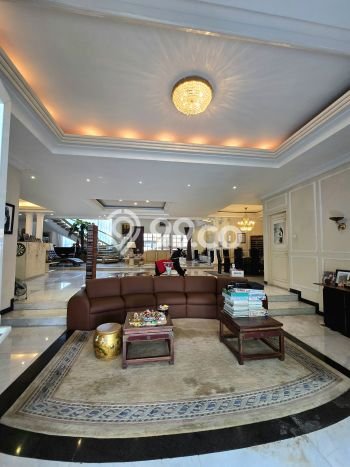 Rumah Luxury Modern Siap Huni di Kuningan Jakarta Selatan Rumah Luxury Modern Siap Huni di Kuningan Jakarta Selatan